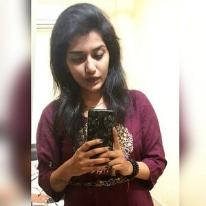 Meet your Posher, Siddhi